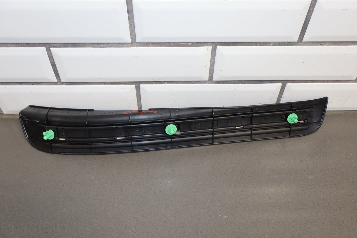 1995-1999 Toyota Crown Sill Plate Set 4pc OEM JZS151 Front/Rear Gray