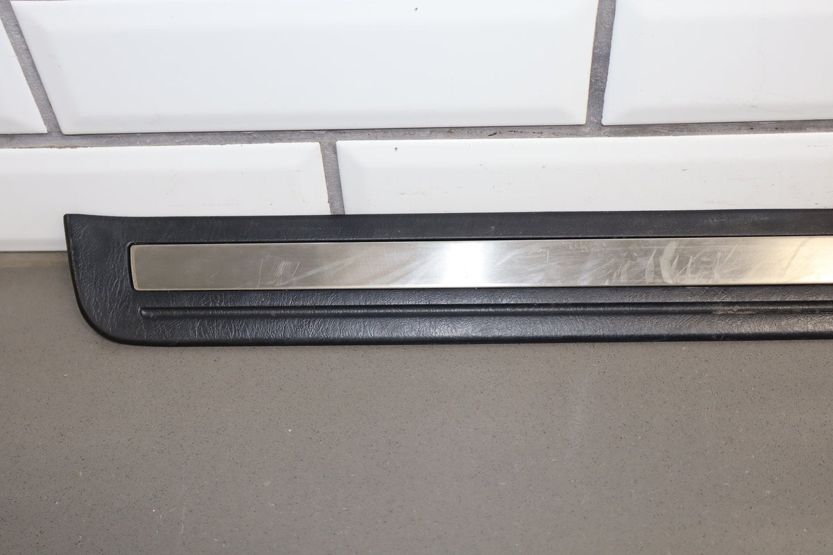 1995-1999 Toyota Crown Sill Plate Set 4pc OEM JZS151 Front/Rear Gray