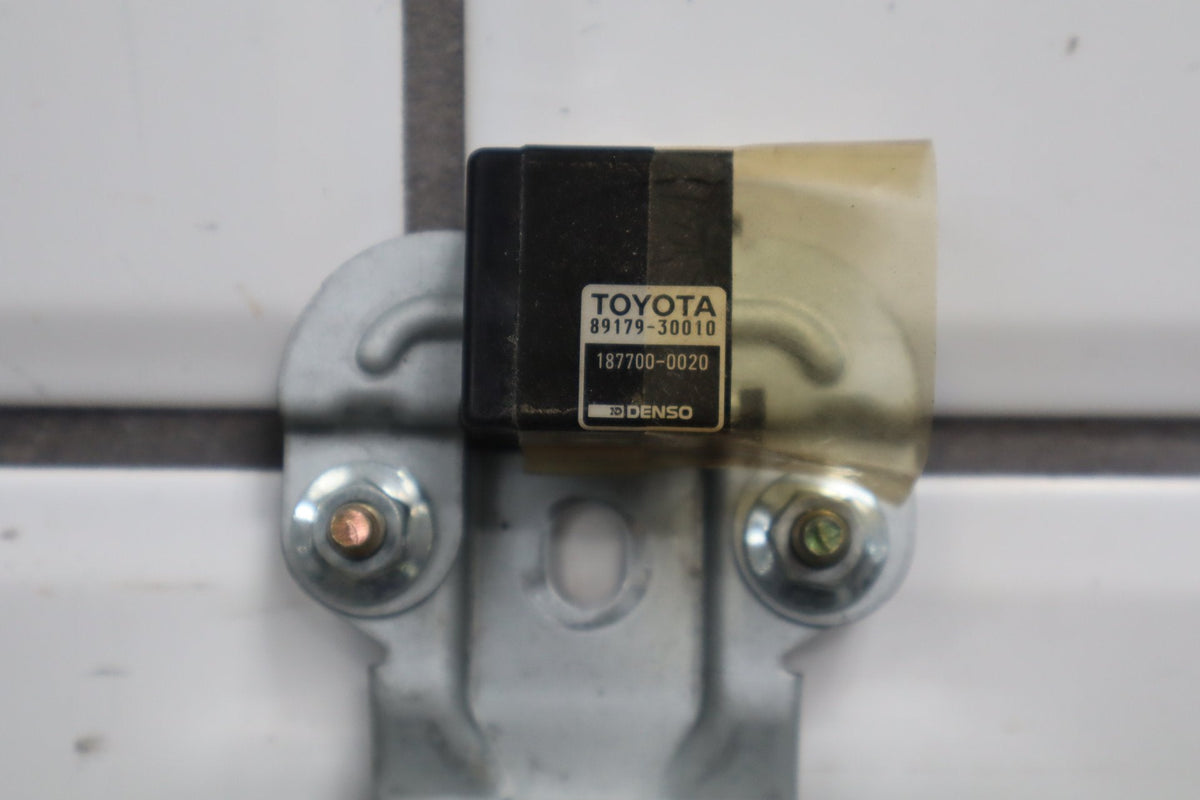 1995-1999 Toyota Crown SRS Module 89170-30110 OEM JZS151