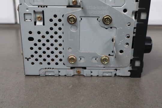 1995 - 1999 Toyota Land Cruiser AM - FM - CD - Cassette Radio 8612033051 OEM *See Notes*