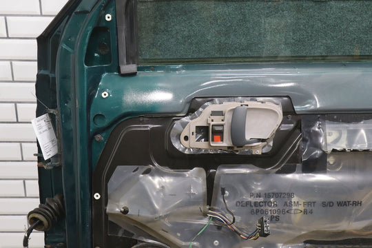 1995 - 2000 Chevrolet Suburban 1500 Right Front Door Green 43U 12387770