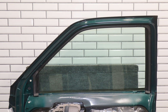 1995 - 2000 Chevrolet Suburban 1500 Right Front Door Green 43U 12387770