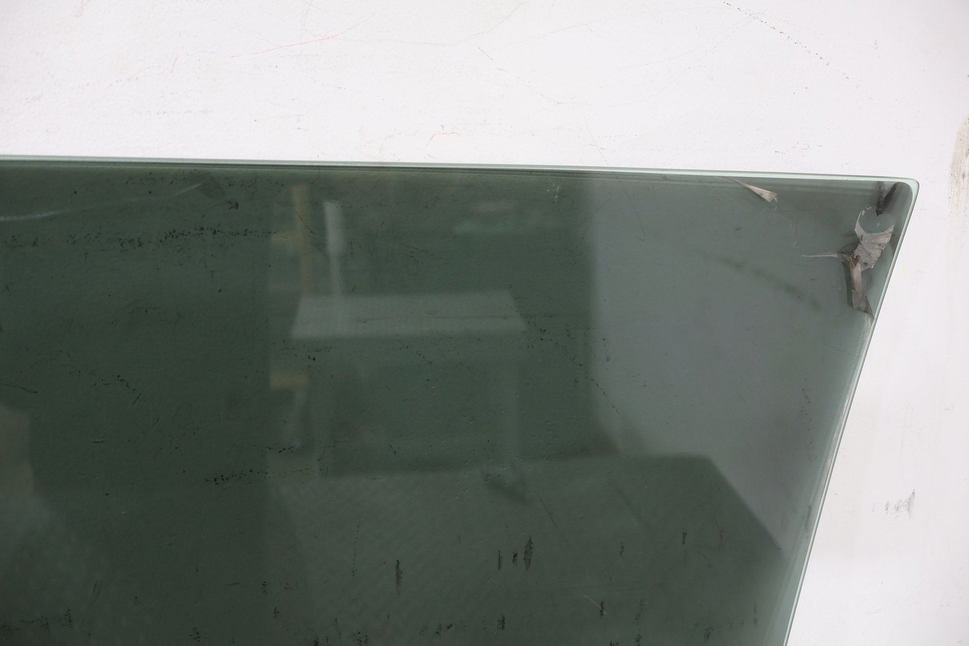 1995 Chevrolet Corvette- Right Front Door Window