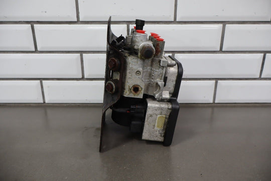 1995 Chevrolet Suburban 2500 ABS Brake Unit OEM