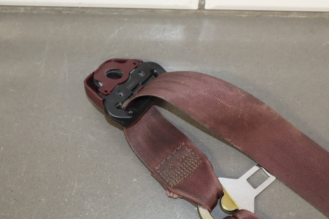 1995 Chevrolet Suburban 2500 Left Front Seat Belt 79d