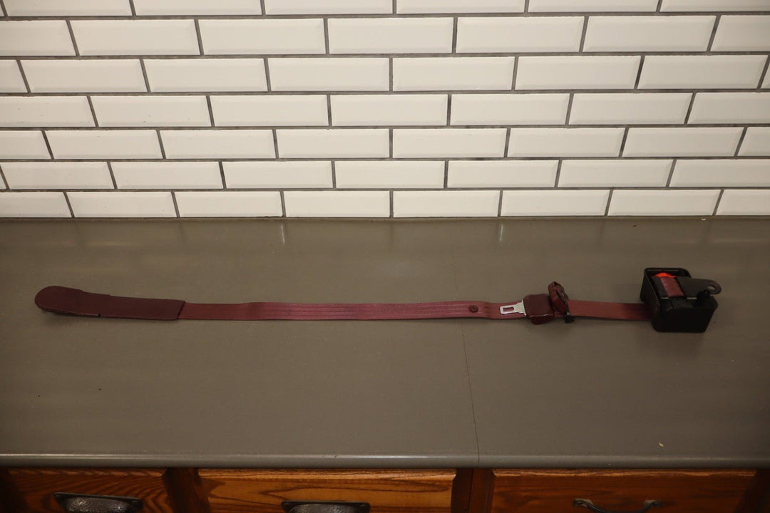 1995 Chevrolet Suburban 2500 Left Rear Seat Belt 79d