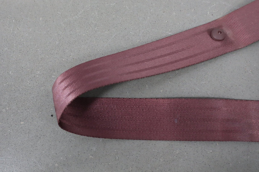 1995 Chevrolet Suburban 2500 Left Rear Seat Belt 79d