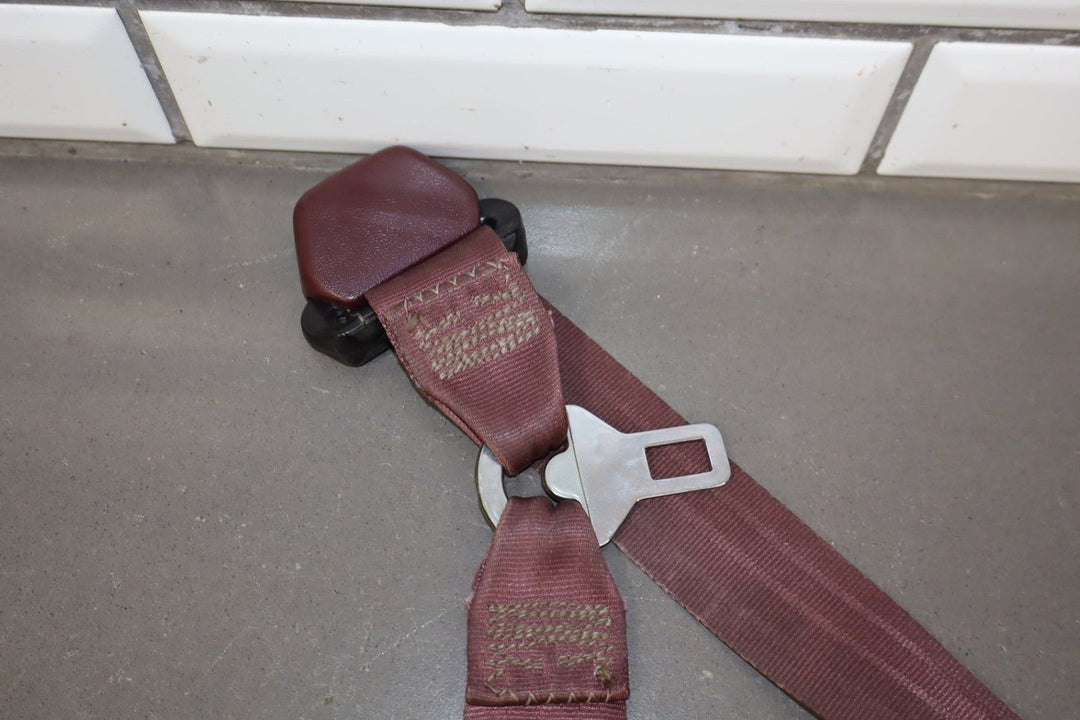 1995 Chevrolet Suburban 2500 Right Front Seat Belt 79d
