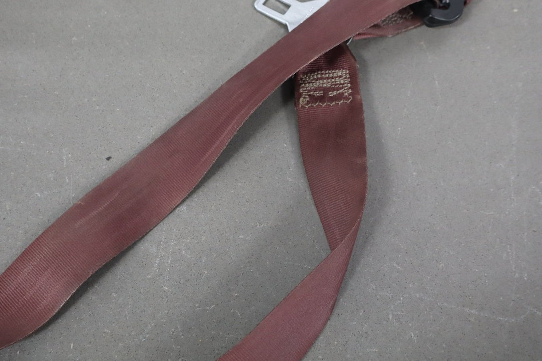 1995 Chevrolet Suburban 2500 Right Front Seat Belt 79d
