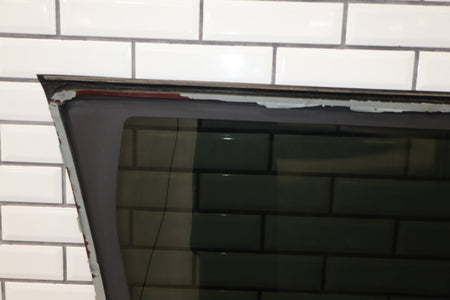 1995 Chevrolet Suburban Right Quarter Window 15676044 OEM