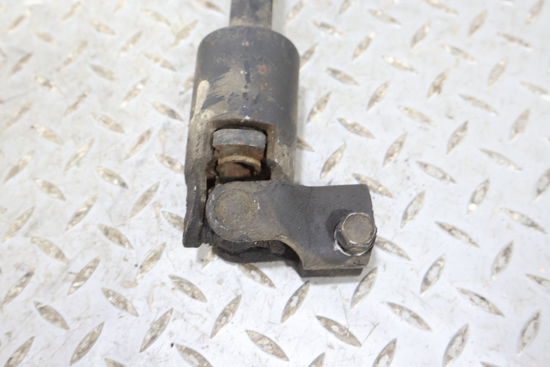 1995 Dodge Viper- Steering Coupling