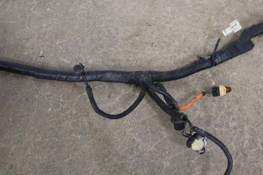 1995 Ford F - 150 5L Gasoline Engine Fuse Box