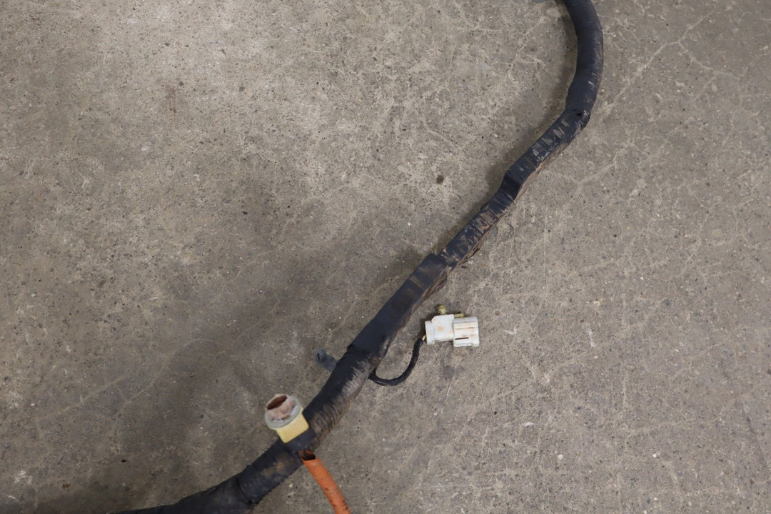 1995 Ford F - 150 5L Gasoline Engine Fuse Box