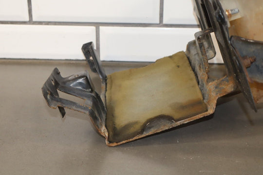 1995 Ford F - 150 OBS 5.0L V8 Coolant / Washer Bottle Reservoir OEM