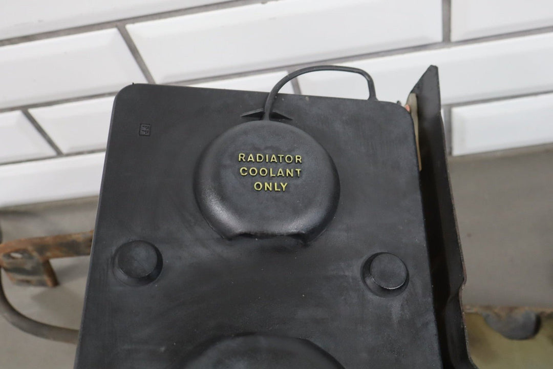 1995 Ford F - 150 OBS 5.0L V8 Coolant / Washer Bottle Reservoir OEM