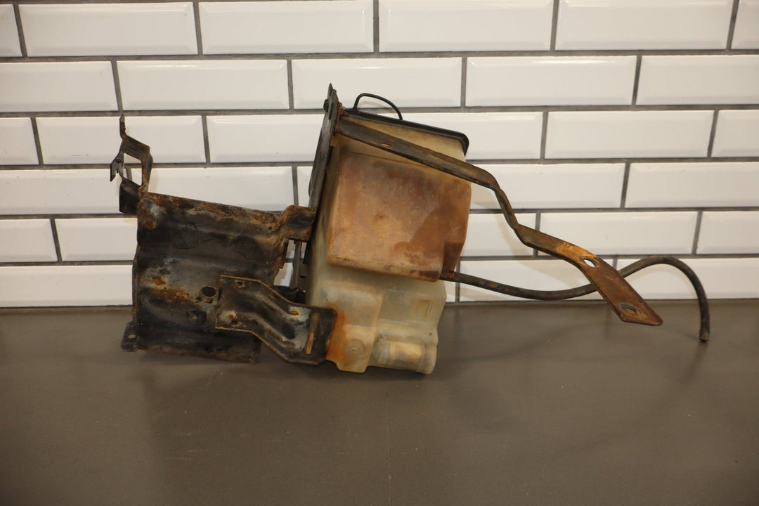 1995 Ford F - 150 OBS 5.0L V8 Coolant / Washer Bottle Reservoir OEM
