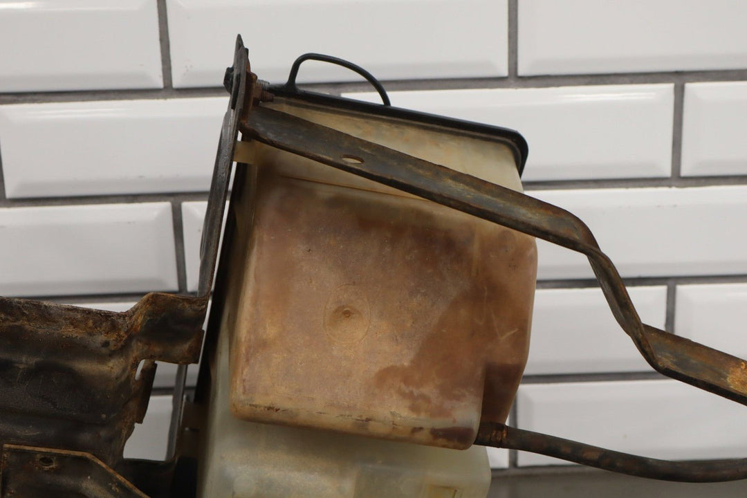 1995 Ford F - 150 OBS 5.0L V8 Coolant / Washer Bottle Reservoir OEM