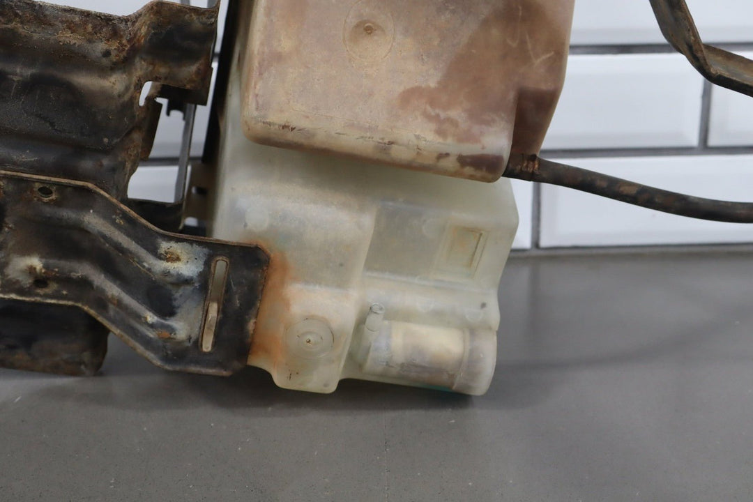 1995 Ford F - 150 OBS 5.0L V8 Coolant / Washer Bottle Reservoir OEM
