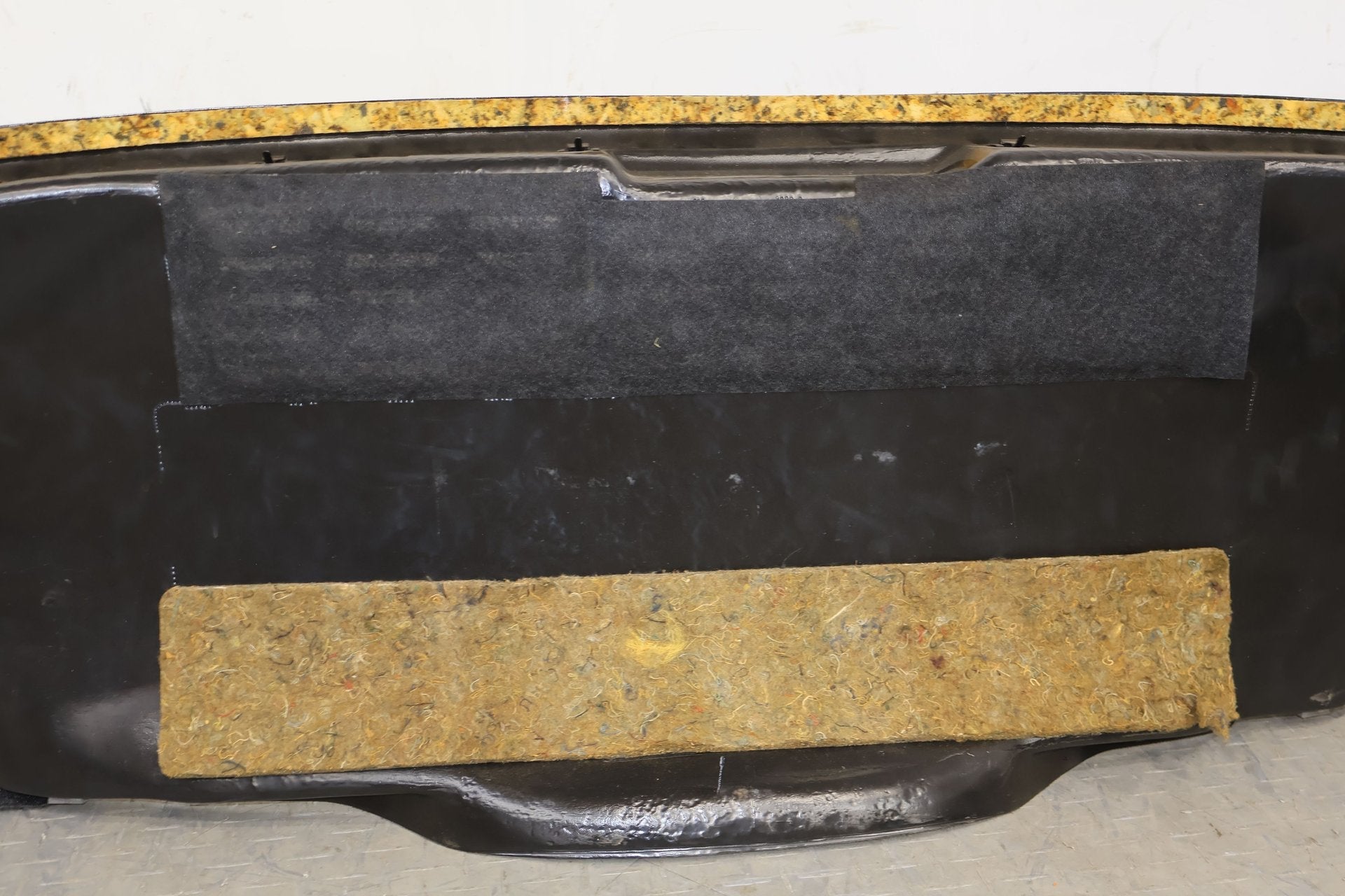 1995 LEXSC- Front Carpet