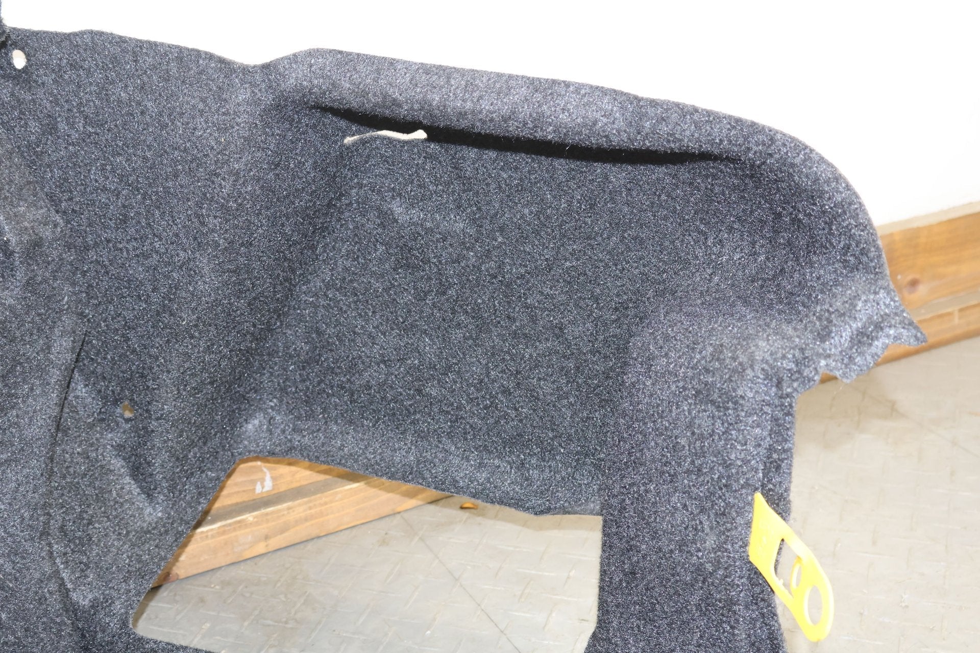 1995 LEXSC- Front Carpet