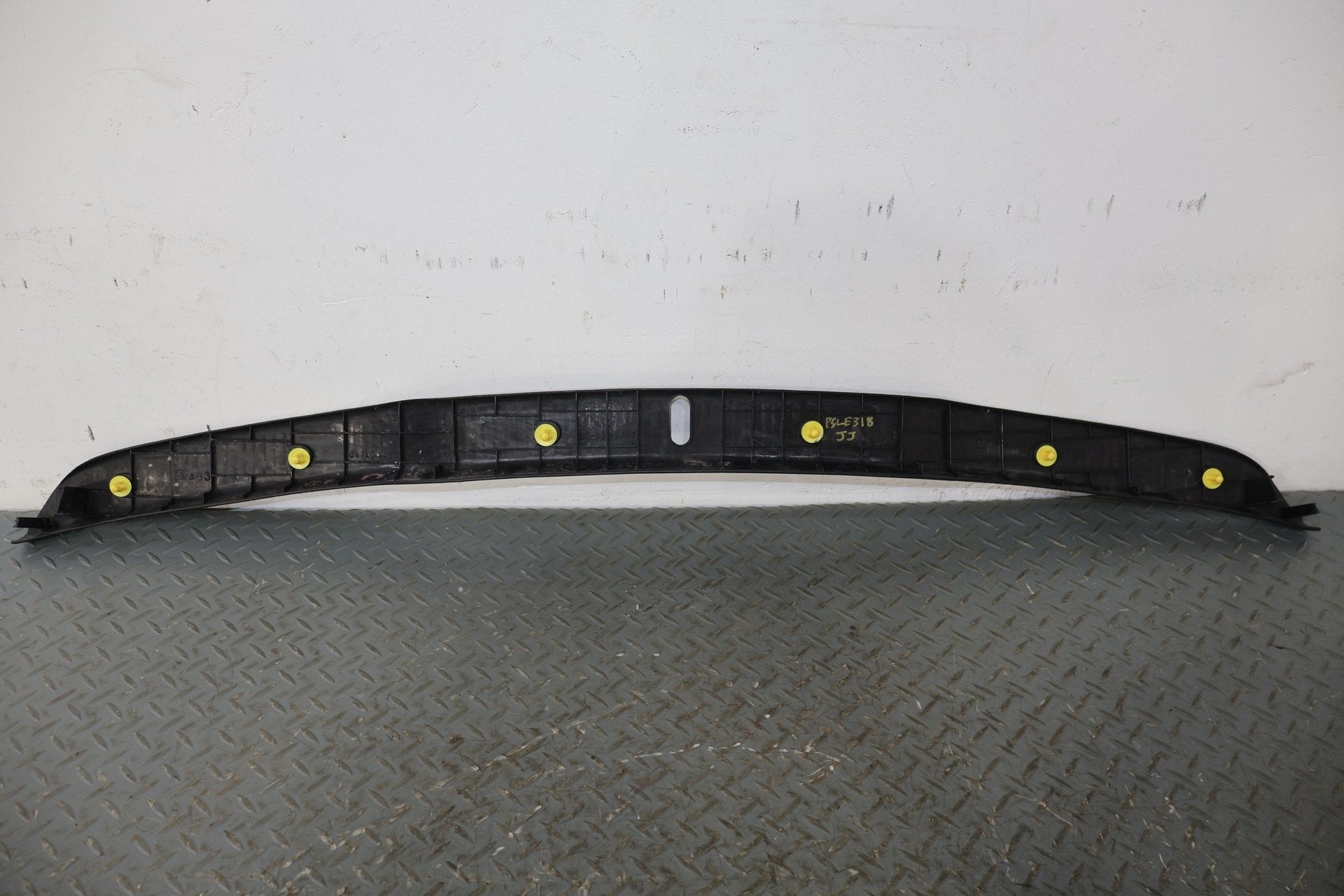 1995 LEXSC- Front Carpet