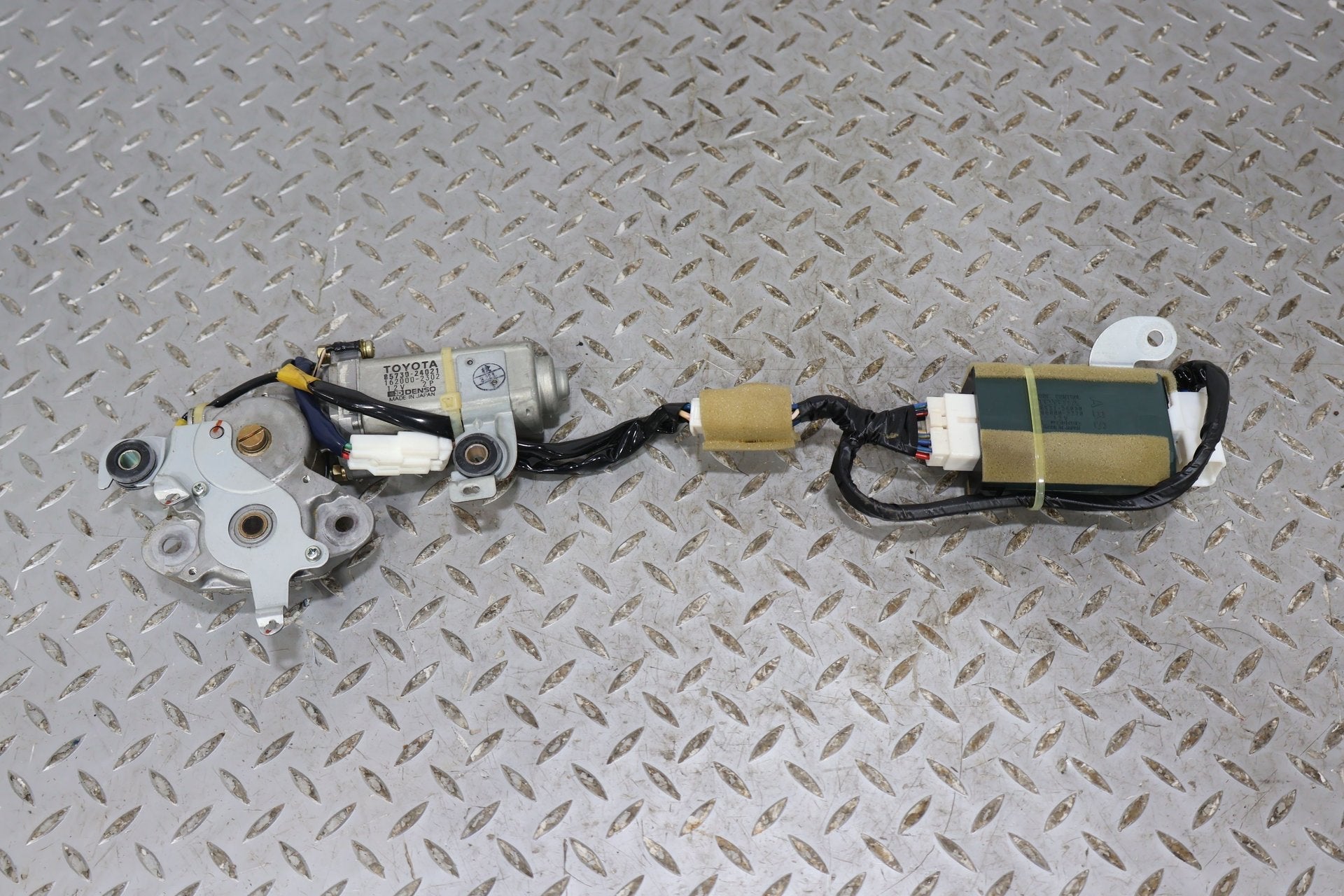 1995 LEXSC- Sunroof Motor