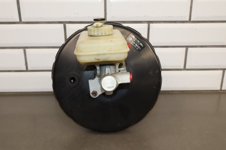 1996-02 BMW Z3 Brake Booster W/ Master Cylinder OEM