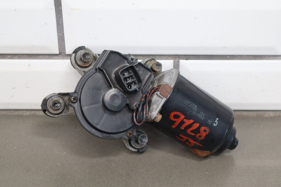 1996-1997 Lexus LX450 Front Wiper Motor 8511060141 OEM