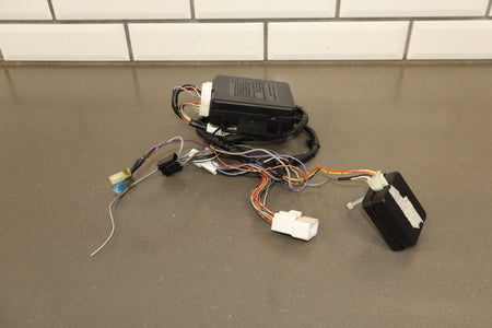 1996-1997 Lexus LX450 J80 - Chassis Computer