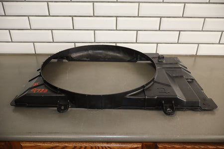 1996-1997 Lexus LX450 J80 - Fan Shroud