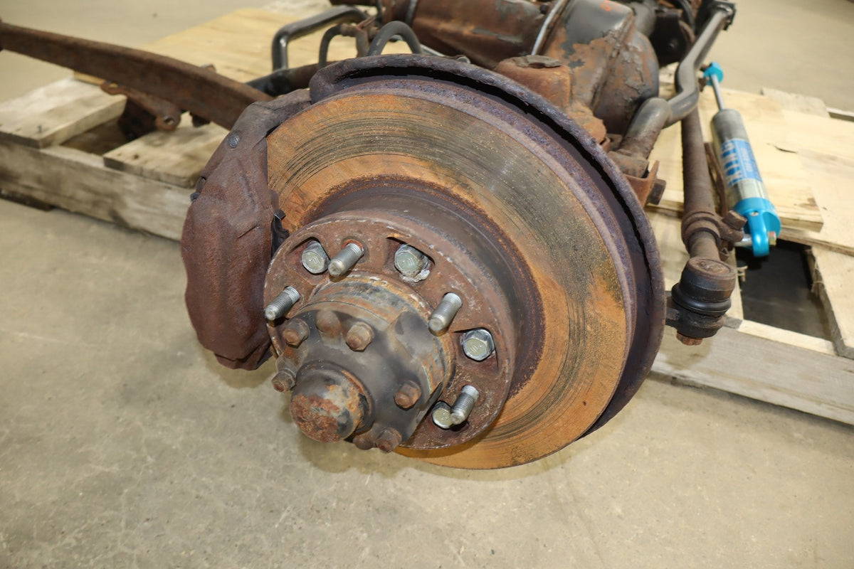 1996-1997 Lexus LX450, Land Cruiser Front Solid Axle Assembly OEM | Non Locking