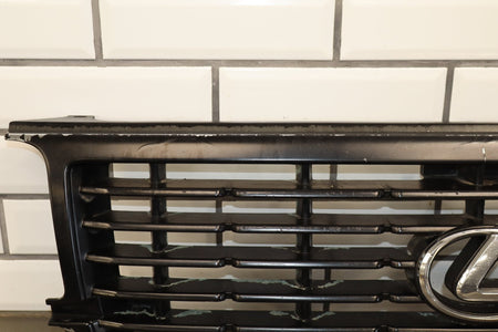 1996-1997 Lexus LX450 Radiator Grille