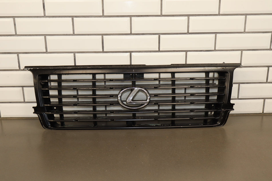 1996-1997 Lexus LX450 Radiator Grille