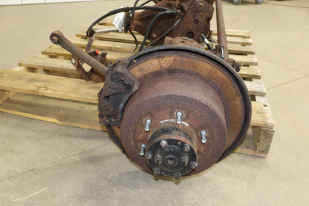 1996-1997 Lexus LX450 Rear Axle Assembly 4211060961 OEM