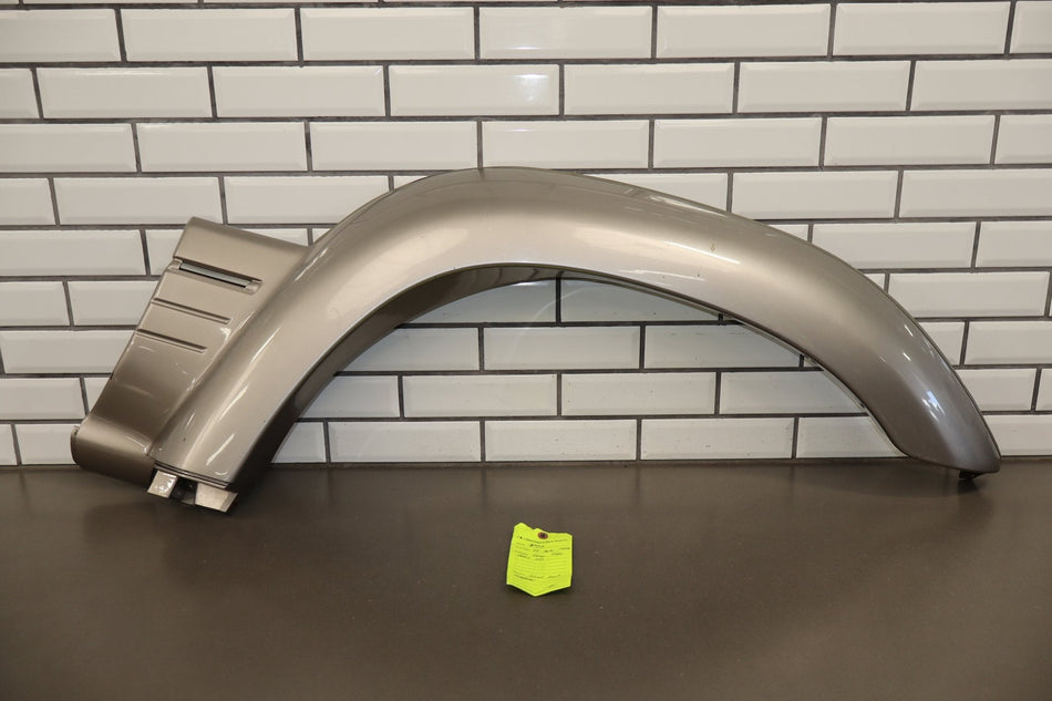1996-1997 Lexus LX450 Right Fender Molding