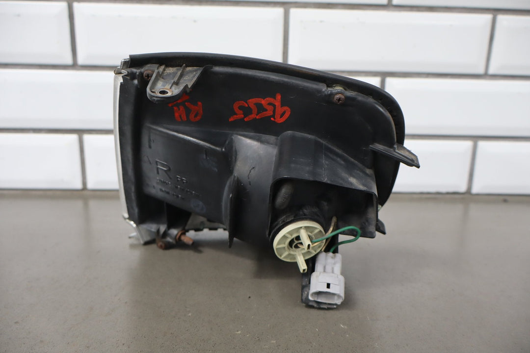1996 - 1997 Lexus LX450 Right Front Lamp 8161060200 OEM