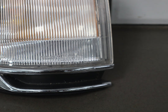1996 - 1997 Lexus LX450 Right Front Lamp 8161060200 OEM