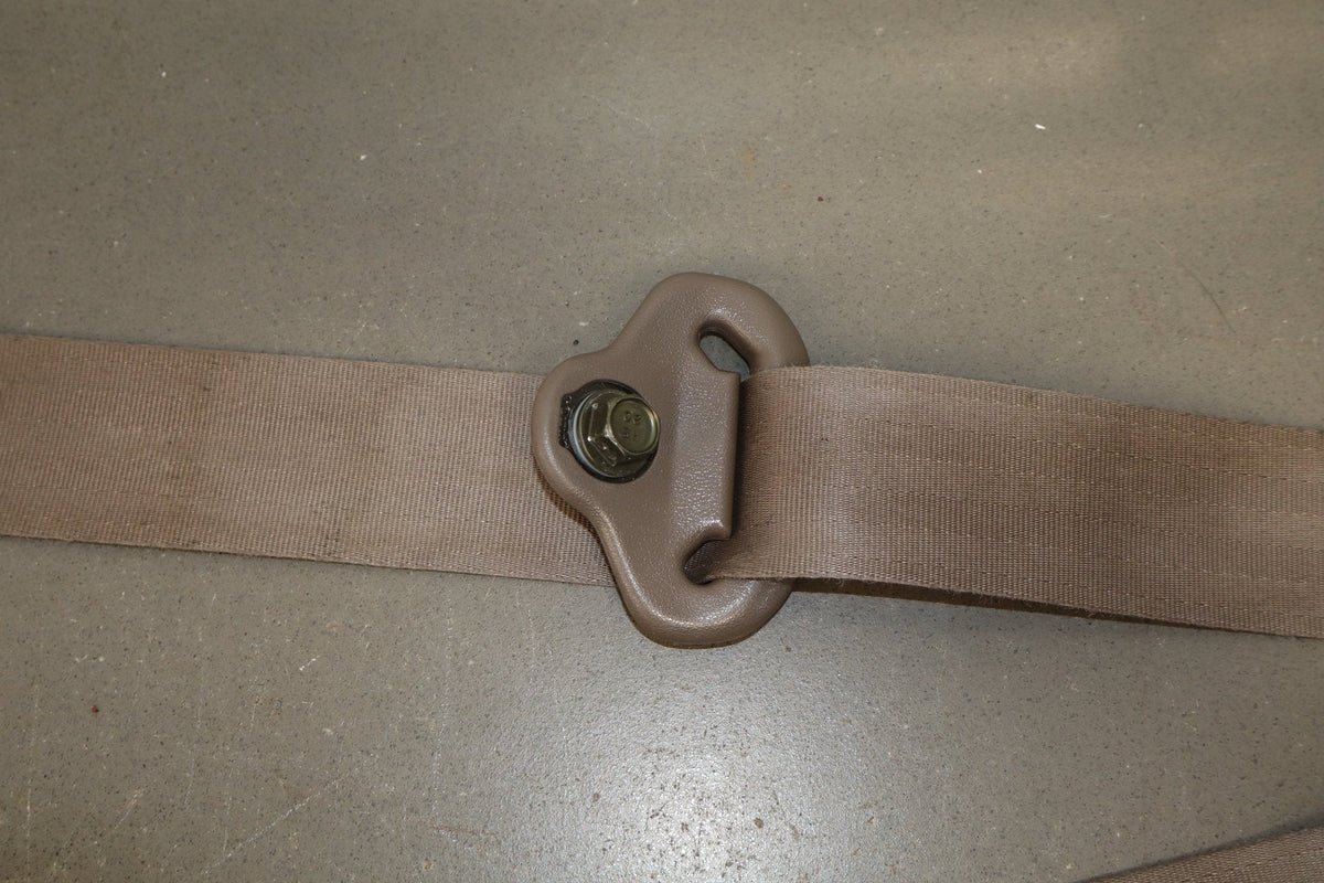 1996-1997 Lexus LX450 Right Front Seat Belt Oak LC43