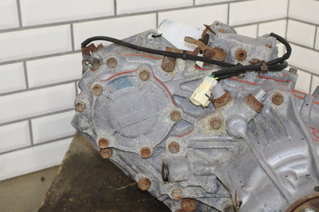1996-1997 Lexus LX450 Transfer Case 3613060790 OEM
