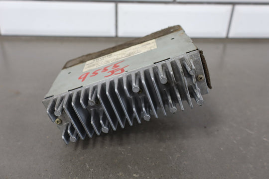 1996 - 1997 Toyota Land Cruiser, Lexus LX450 Radio Amplifier 8628060101 OEM