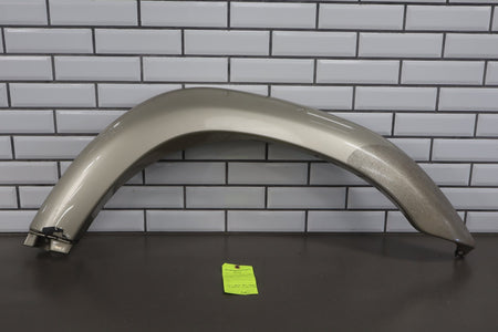 1996-1997 Toyota Land Cruiser Right Fender Molding