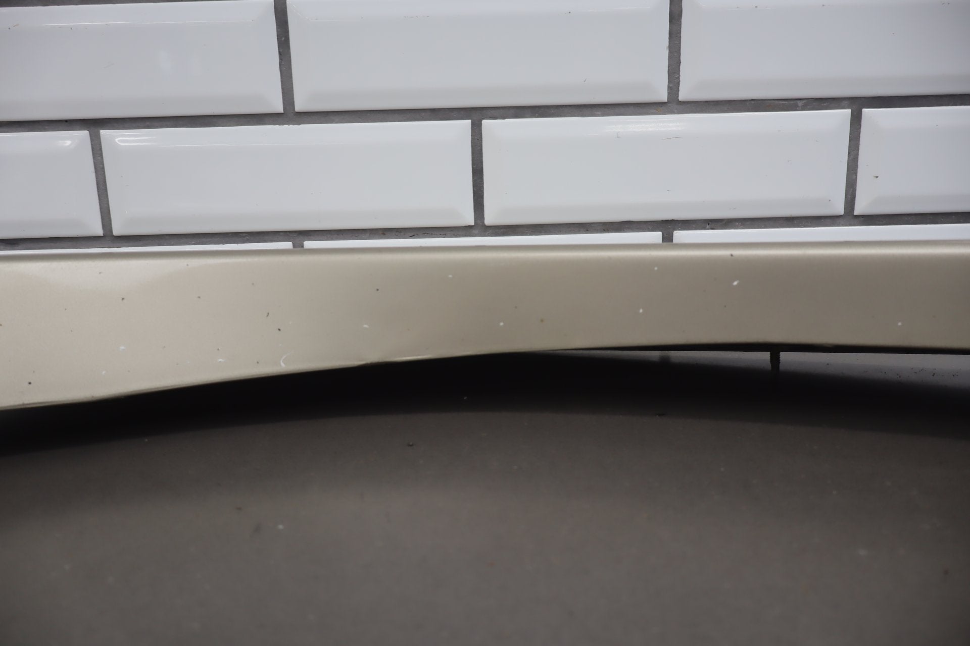1996-1997 Toyota Land Cruiser Right Fender Molding