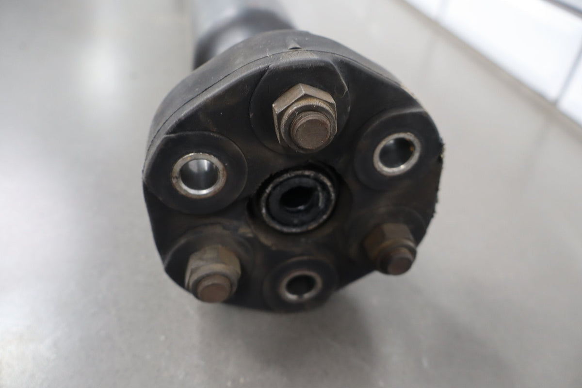 1996-1998 BMW Z3 1.9i Manual Transmission Rear Drive Shaft