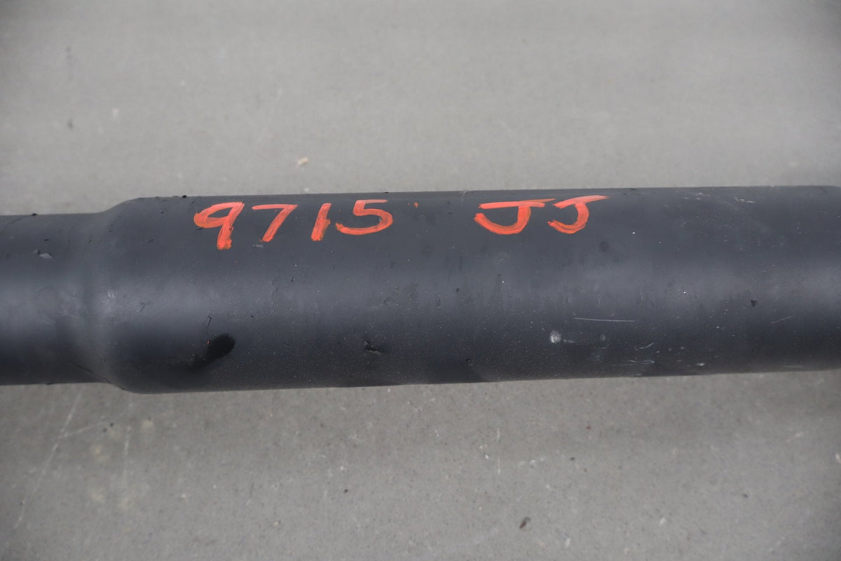 1996-1998 BMW Z3 1.9i Manual Transmission Rear Drive Shaft
