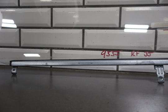 1996 - 1998 Lexus LX450 Right Front Door Window 6811160070