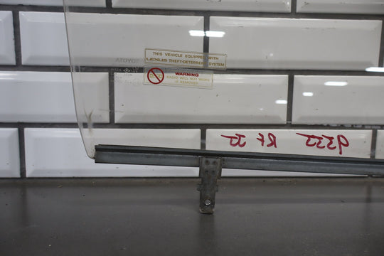 1996 - 1998 Lexus LX450 Right Front Door Window 6811160070