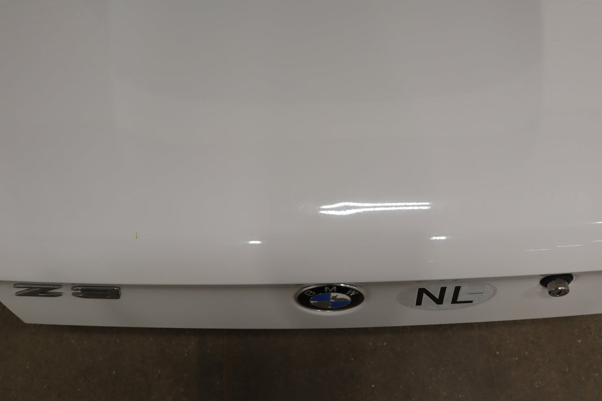 1996-1999 BMW Z3 1.9i Decklid/Tailgate White