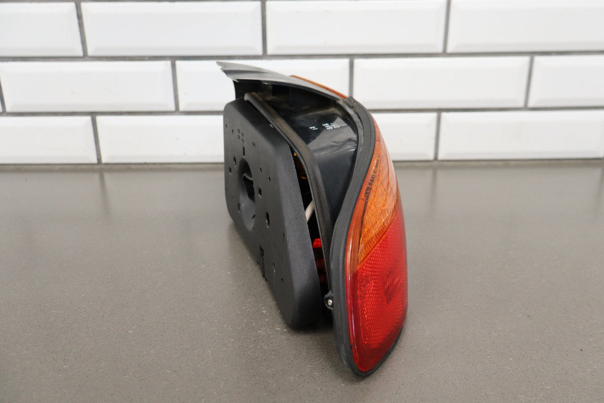 1996-1999 BMW Z3 LH Left Tail Light OEM 63218389713