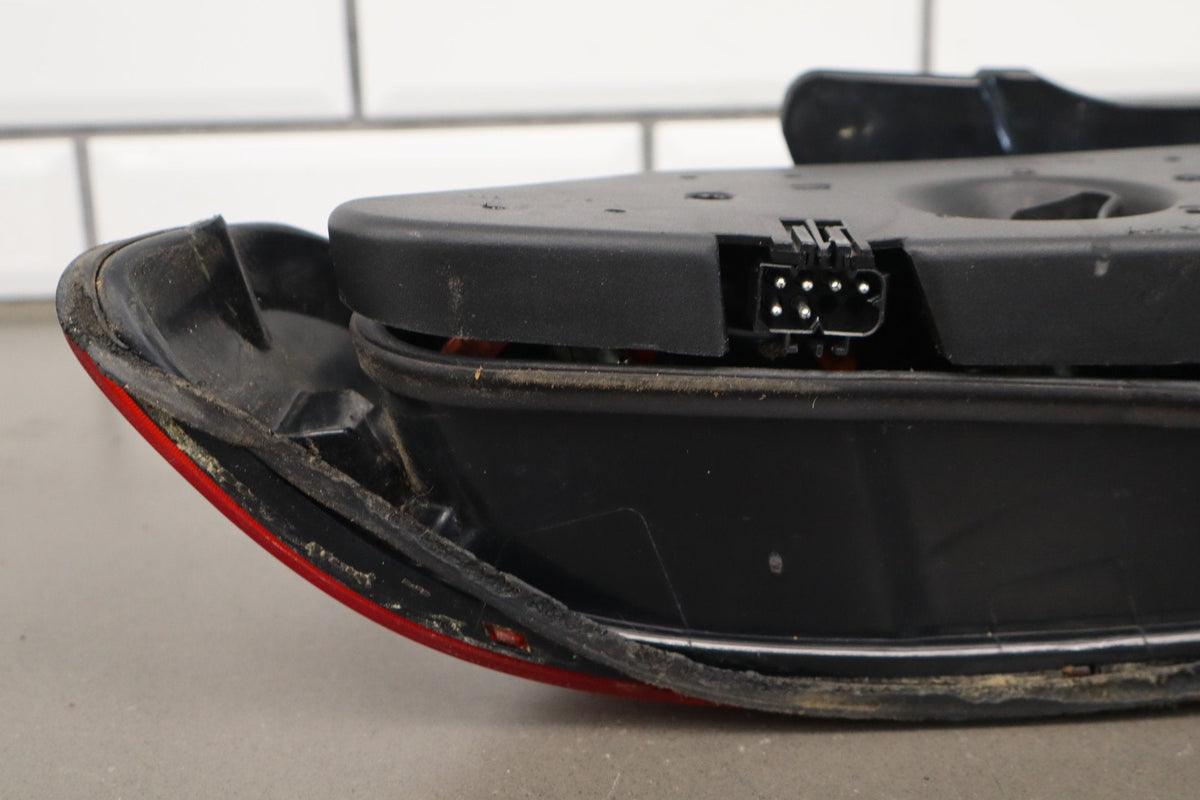 1996-1999 BMW Z3 RH Right Tail Light OEM 63218389714