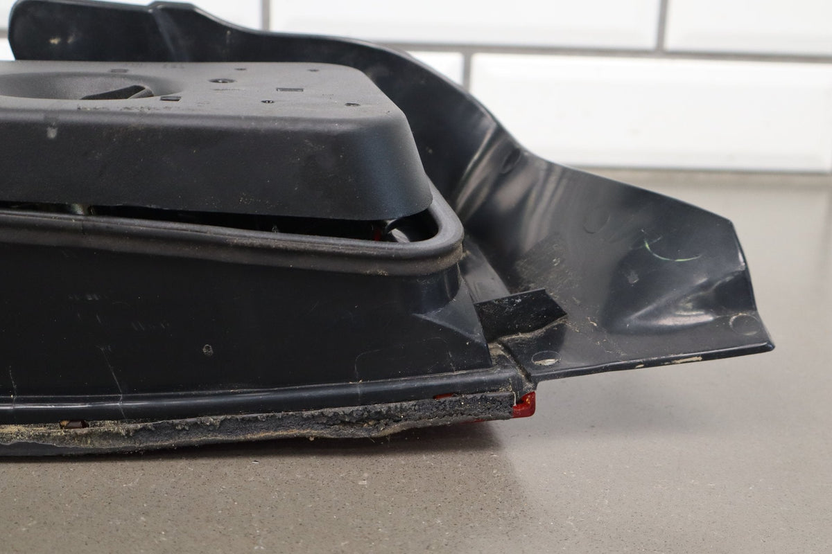 1996-1999 BMW Z3 RH Right Tail Light OEM 63218389714